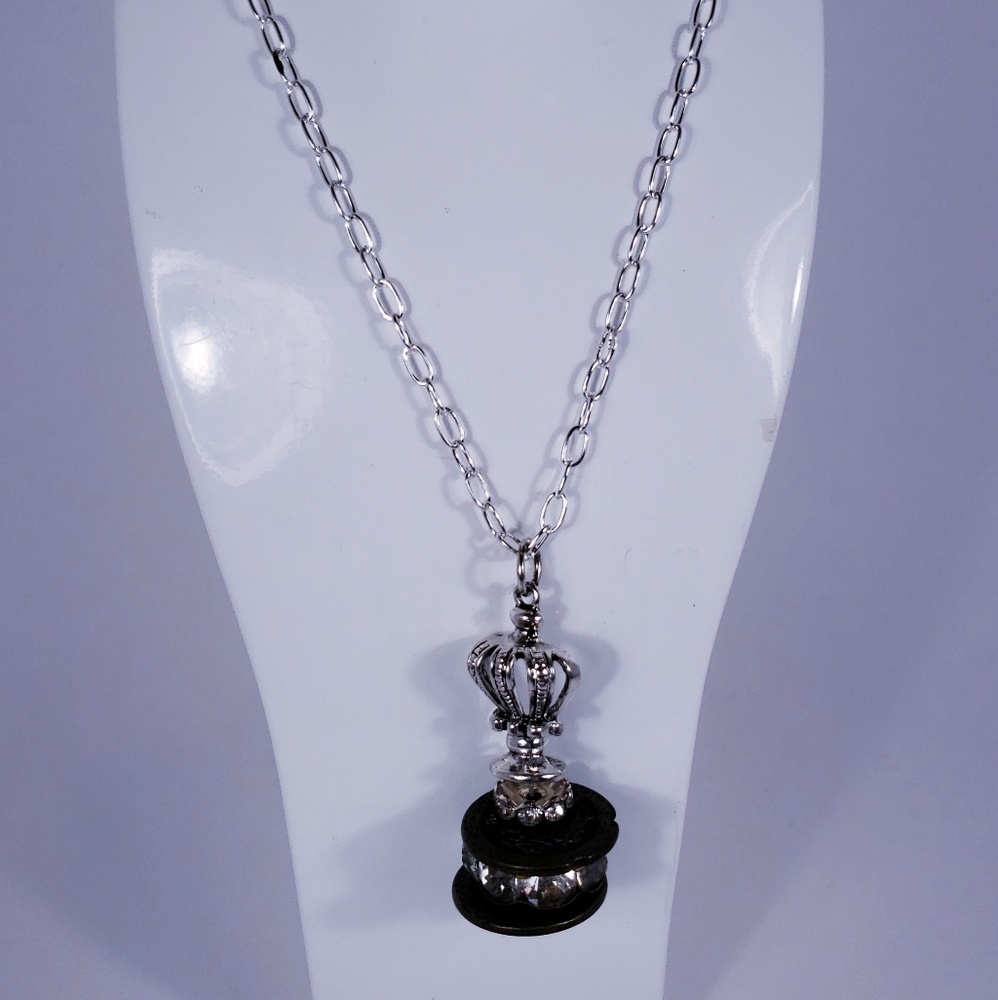 Crown Pendant Silver Rhinestone with Chain - Picture 2 of 3